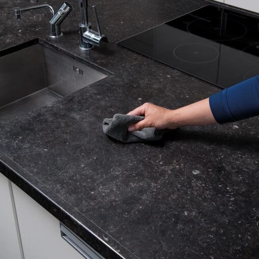 HG Natuurstenen Aanrechtbladreiniger - 500ml - Veilig In Gebruik - Streeploos Schoon - Dagelijkse Reiniging - Afbeelding 3