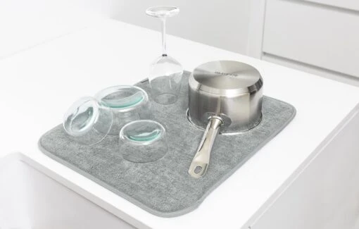 Brabantia SinkSide Afdruipmat - Microvezel - 47 X 40 Cm - Mid Grey - Afbeelding 2