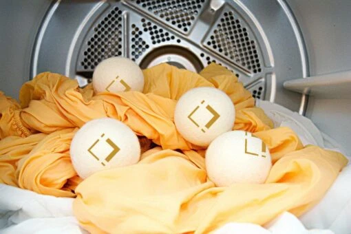 LuxerLiving Wasbol Set Van 6 - Droogt Tot 30% Sneller - Wasverzachter - Droger Ballen - Dryer Balls - Ecologisch - 100% Wol - Afbeelding 4