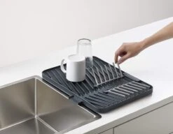Afdruiprek Flip-Up - Joseph Joseph -Huishoudelijke Artikelen Winkel 1200x934 2