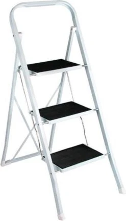 Basic Huishoudtrap 3 Treden - Anti-slip - Max. 150 KG - Anti-Slip Poten -Huishoudelijke Artikelen Winkel 685x1200 1